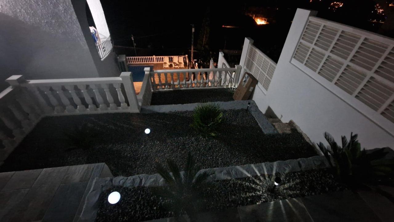 Maryvilla Zohra Calpe Exterior foto