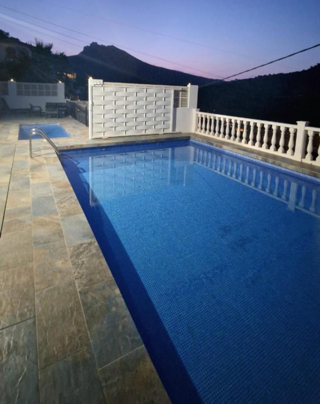 Maryvilla Zohra Calpe Exterior foto